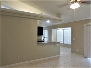 562 SW Badger Terrace in Port St. Lucie, FL - Building Photo - Building Photo