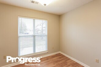 5850 Waverly Dr in Horn Lake, MS - Building Photo - Building Photo