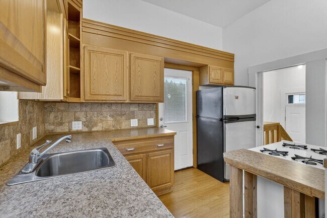 924 N Mason St in Portland, OR - Building Photo - Building Photo