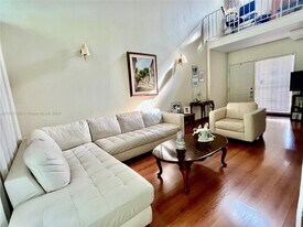 9137 Fontainebleau Blvd in Miami, FL - Building Photo