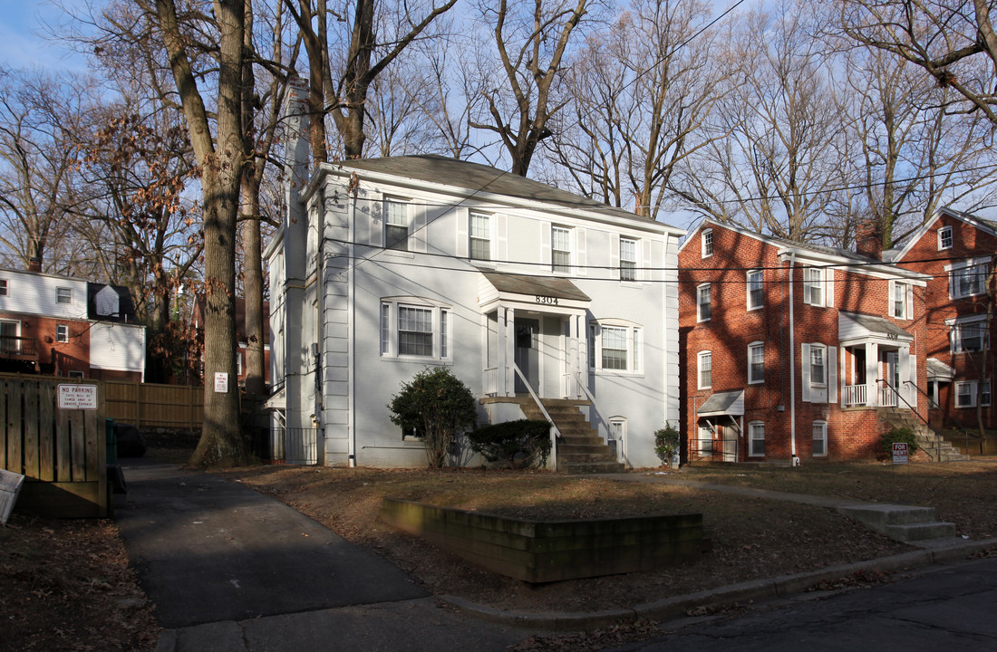 8304 Garland Ave in Takoma Park, MD - Building Photo