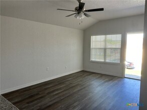 113 Dolphin Dr in Temple, TX - Building Photo - Building Photo