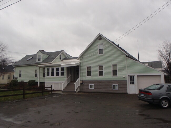76 Water St, Unit 76 Water St
