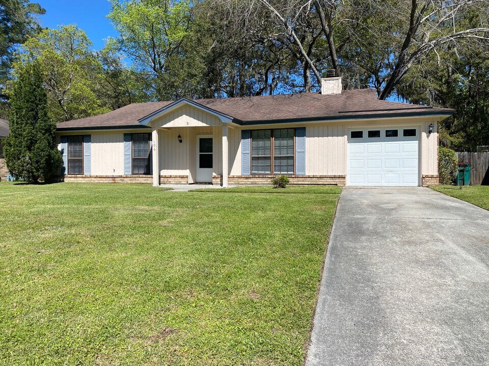 106 Wimbledon Dr in Savannah, GA - Building Photo