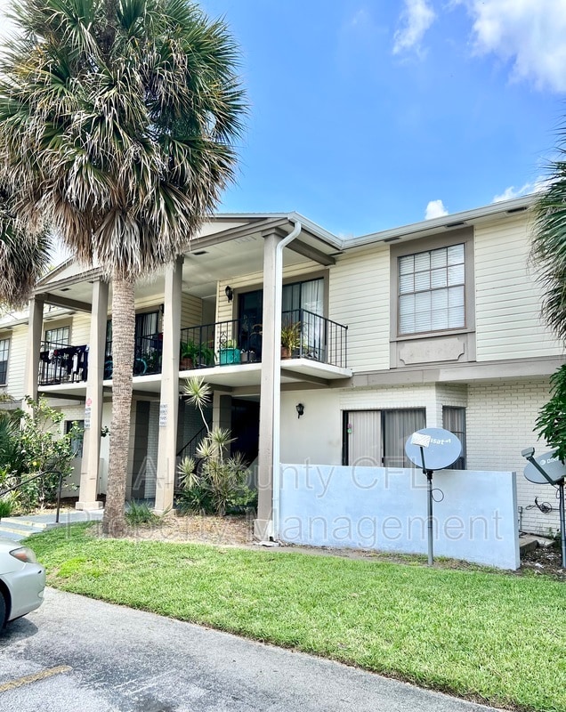 property at 6065 Village Cir S
