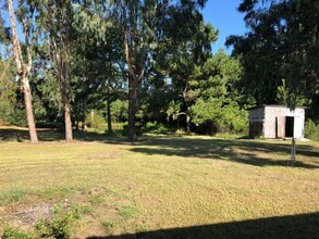 111 Washington Dr in Glennville, GA - Building Photo - Building Photo