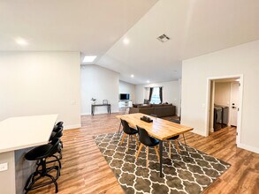 229 W Stanford Ave in Gilbert, AZ - Building Photo - Building Photo