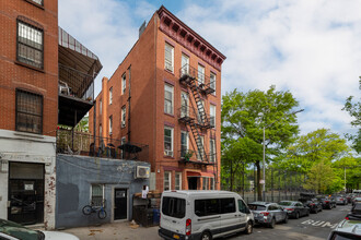 138 Taaffe Pl in Brooklyn, NY - Building Photo - Building Photo