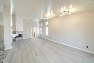 3101 Budding Blossom Ct in Las Vegas, NV - Building Photo - Building Photo