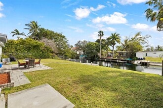 10750 SW 43rd Ln in Miami, FL - Building Photo - Building Photo