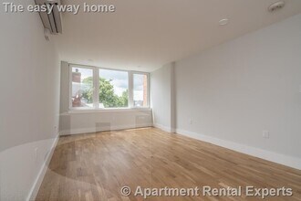 334 Harvard St, Unit #E3 in Cambridge, MA - Building Photo - Building Photo