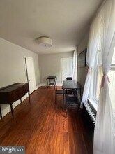 6232 Ridge Ave in Philadelphia, PA - Building Photo - Building Photo