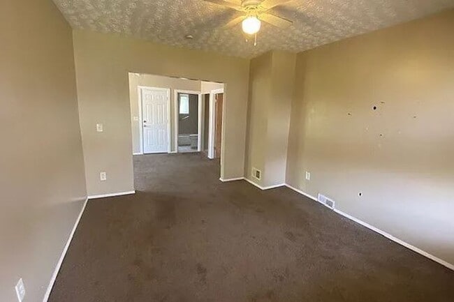 921 Rudyard Rd in Cleveland, OH - Building Photo - Building Photo