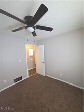 9421 Hilgert Dr in Cleveland, OH - Building Photo - Building Photo