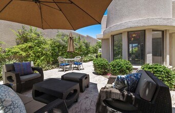 48114 Cll Seranas in La Quinta, CA - Building Photo - Building Photo