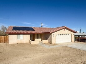 71552 Juanita Dr in Twentynine Palms, CA - Building Photo