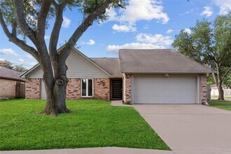 22435 Elsinore Dr in Katy, TX - Building Photo - Building Photo