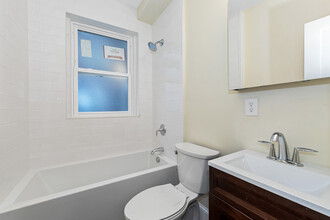 40 Brackett St, Unit #1 in Boston, MA - Building Photo - Building Photo