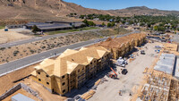 The Ridge at Sun Valley in Sun Valley, NV - Foto de edificio - Building Photo