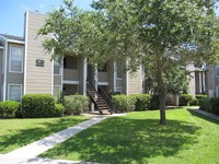 Shores Apartments photo'