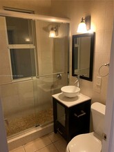 712 SW 56th Ave, Unit 7B in Coral Gables, FL - Building Photo - Building Photo