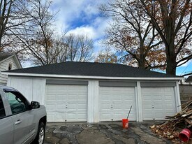 80 Prospect St, Unit Garage Bays for Rent in Middletown, CT - Building Photo