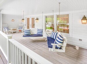 5 Juniper Ln in Southampton, NY - Building Photo - Building Photo