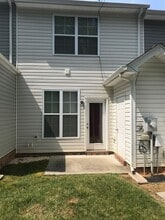 1088 Kelso Ln in Burlington, NC - Building Photo - Building Photo