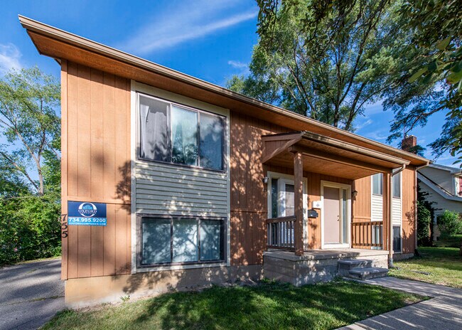 755 N Maple Rd in Ann Arbor, MI - Building Photo - Building Photo