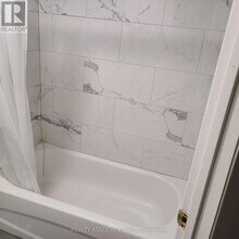 41 Lawnview Dr in Toronto, ON - Building Photo - Building Photo