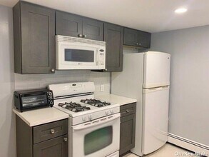 30 Clayton Ave in East Atlantic Beach, NY - Building Photo - Building Photo