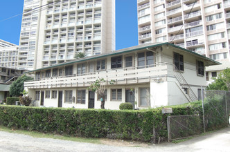 562 Lauiki St in Honolulu, HI - Building Photo - Building Photo