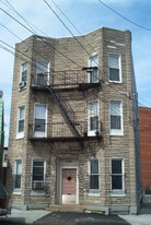 229 Summit Ave Apartments