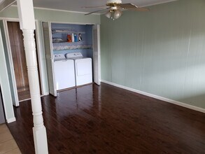 703 NW 7th St in Andrews, TX - Building Photo - Building Photo