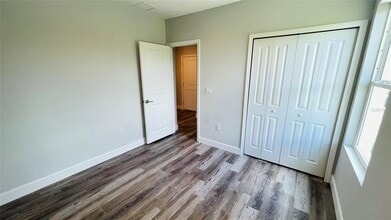 12258 Henley Ave in Port Charlotte, FL - Building Photo - Building Photo