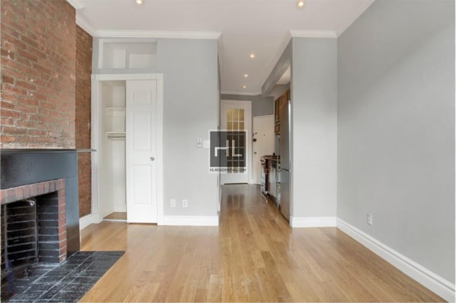 51 Leroy St