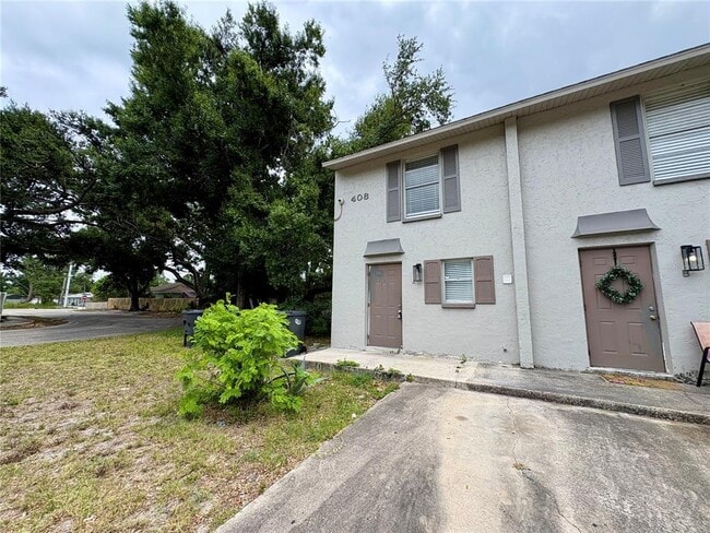 property at 408 57th Ave Dr E