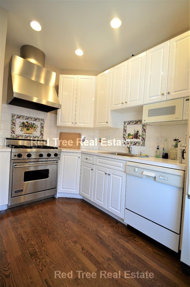 141 Beaconsfield Rd, Unit 5