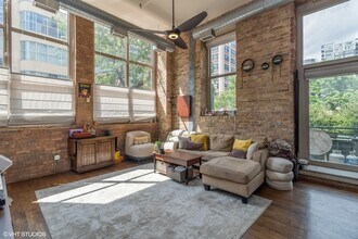 417 S Jefferson St in Chicago, IL - Building Photo - Building Photo