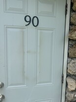 1064 N Tamiami Trl in North Fort Myers, FL - Building Photo