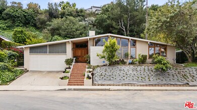 3447 Vista Haven Rd in Los Angeles, CA - Building Photo - Building Photo
