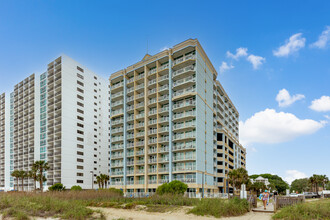 Holiday Sands at South Beach in Myrtle Beach, SC - Building Photo - Building Photo