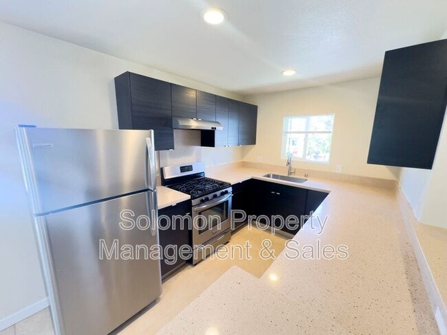 714 N Freeman St in Oceanside, CA - Building Photo - Building Photo