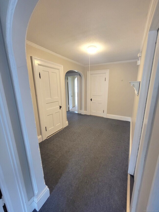 270 Cherry Brook Rd in Canton, CT - Building Photo - Building Photo