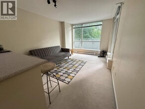 1420 W Georgia St in Vancouver, BC - Building Photo - Building Photo