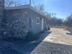 14999 Ave 280 in Visalia, CA - Building Photo - Building Photo
