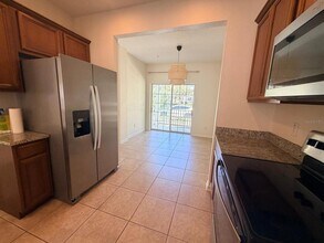 8911 Silk Bay Pl in Orlando, FL - Building Photo - Building Photo