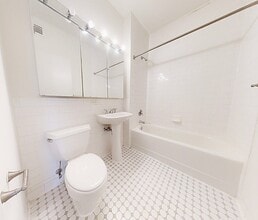 90 Washington St, Unit 24K in New York, NY - Building Photo - Building Photo