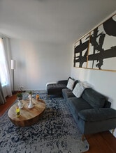 402 E 11th St in New York, NY - Building Photo - Building Photo