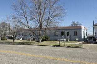 102 9th Ave in Greeley, CO - Building Photo